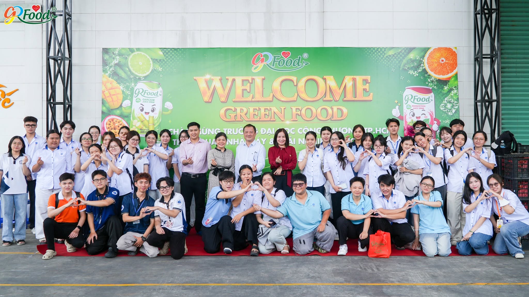 CHÀO ĐÓN QUÝ THẦY CÔ VÀ SINH VIÊN HUIT ĐẾN THAM QUAN NHÀ MÁY 2026
